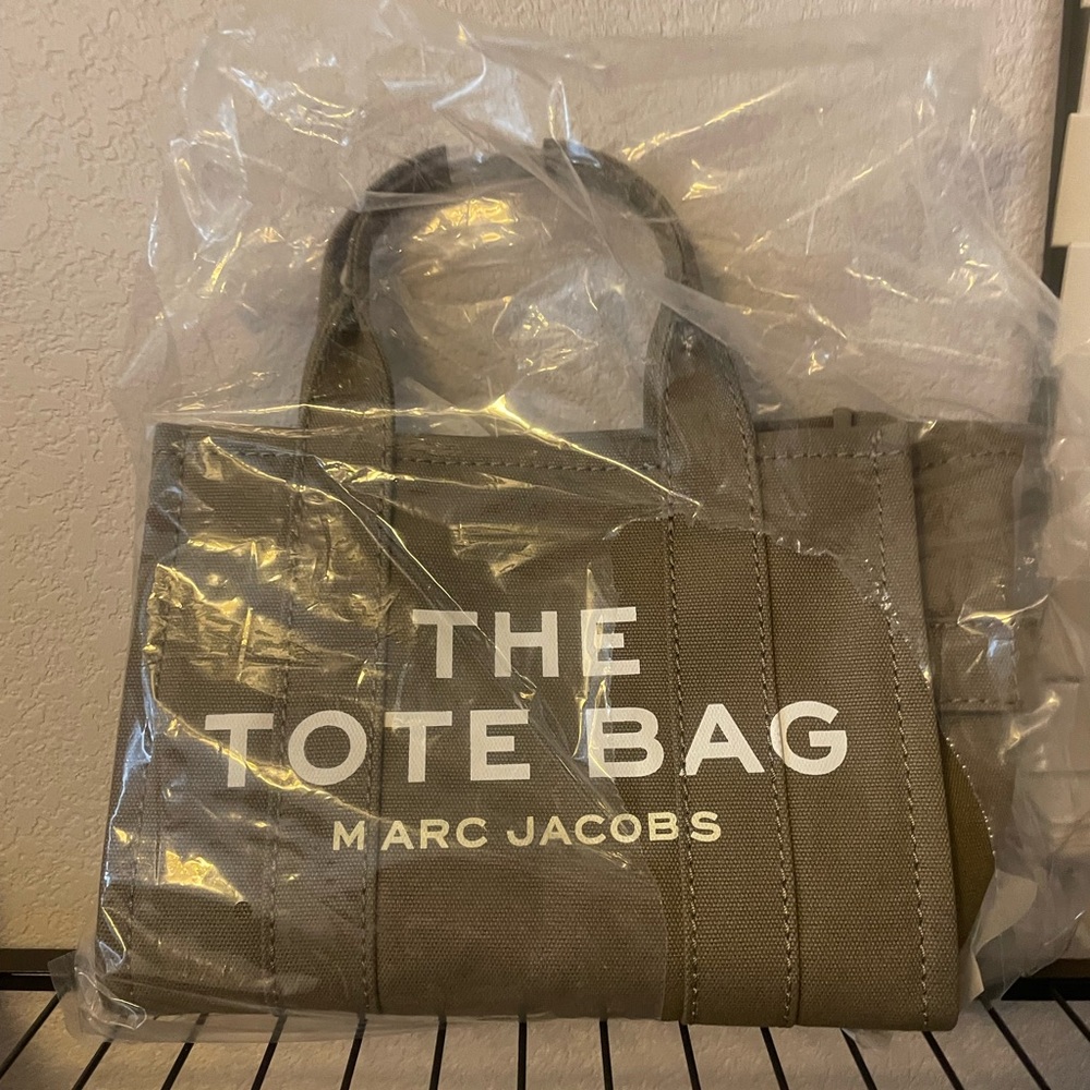 Brand new Marc Jacob’s The tote bag